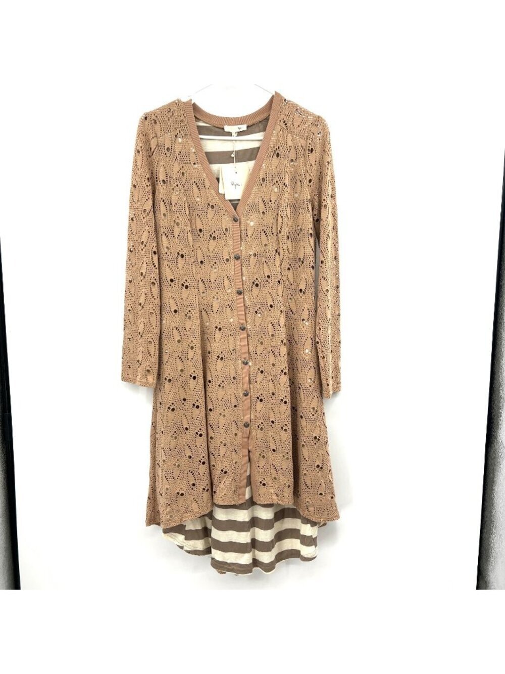 NWT Anthropologie Ryu The Cottage Button Front Cardigan Women's Medium in Taupe